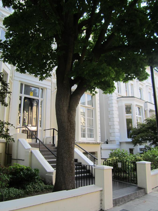 Hostal Belsize House *