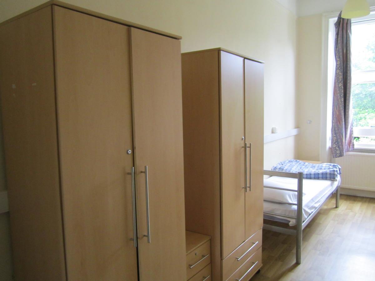 Hostal Belsize House *